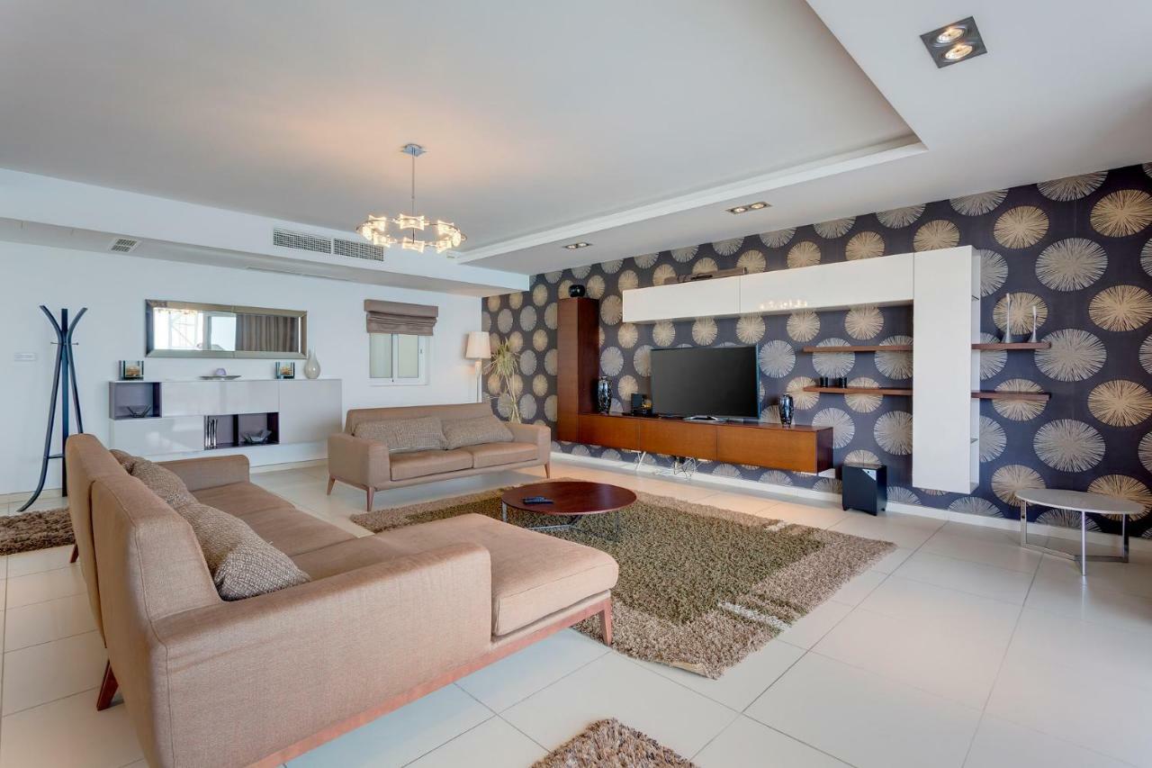 Contemporary, Luxury Apartment With Valletta And Harbour Views Sliema Exterior foto